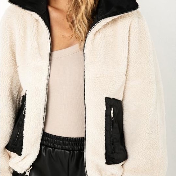 Madison The Label Aiden Reversible Jacket - Picture 4 of 9